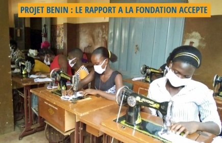 4 avril 2020 - Les élèves couturières dans leur nouvel atelier